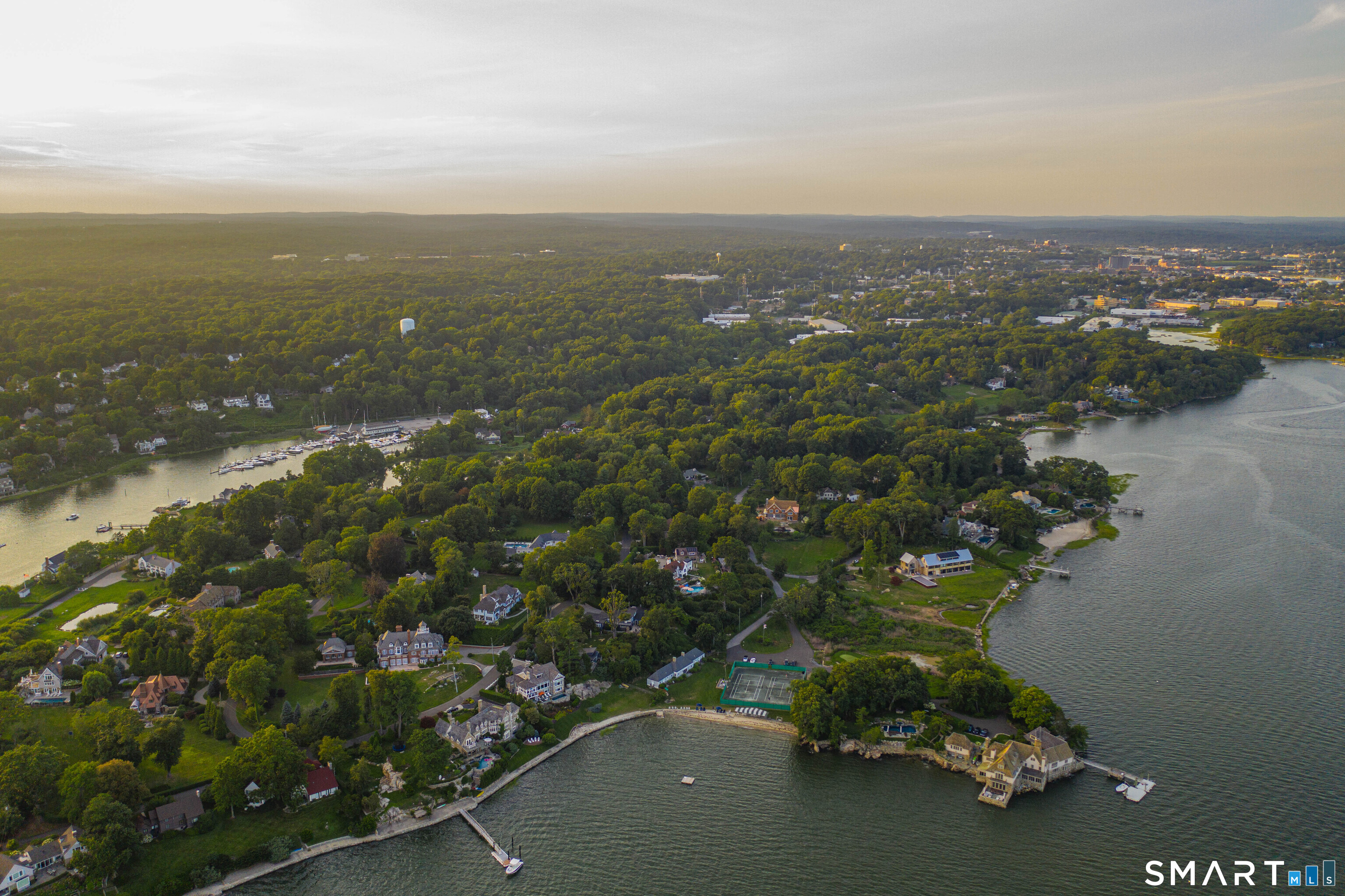 3 Hilltop Road Norwalk, CT 06854 - Photo 8 of 10