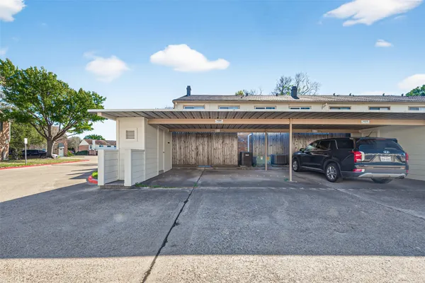 $2,300 | 14381 Still Meadow Drive, Houston, TX 77079