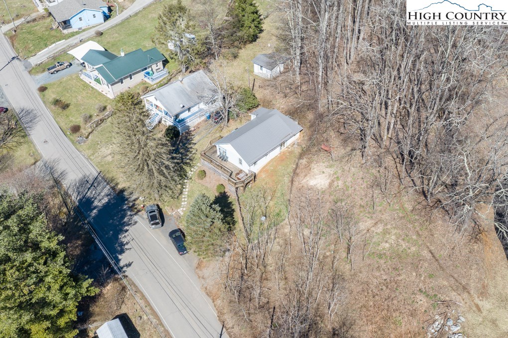 288 Junaluska Road Boone, NC 28607 - Photo 12 of 33 Gallery Image 12