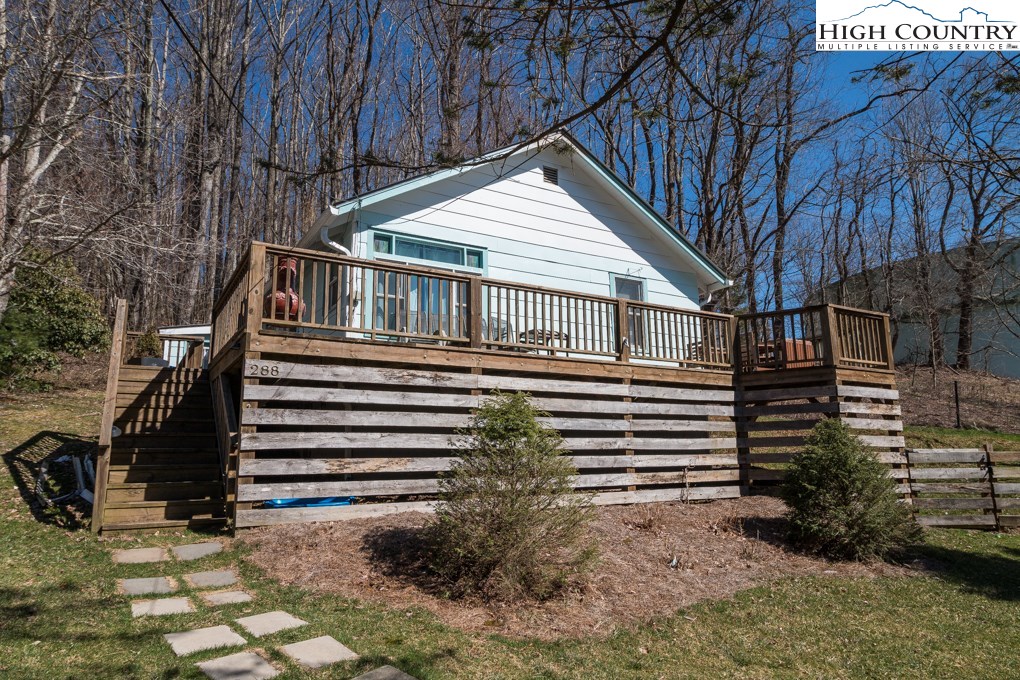 288 Junaluska Road Boone, NC 28607 - Photo 4 of 33 Gallery Image 4