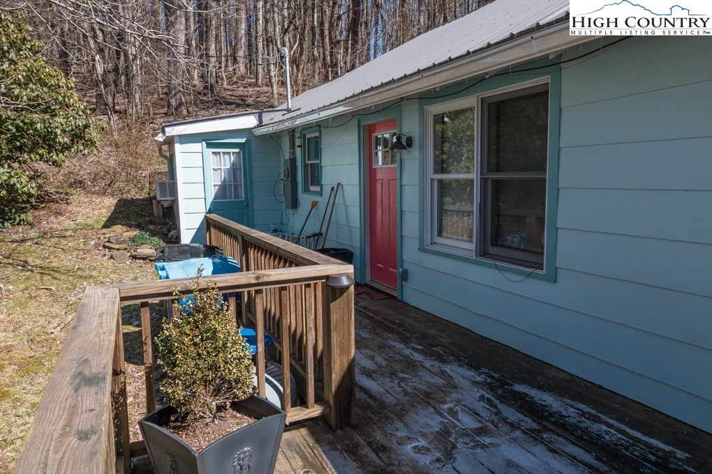 288 Junaluska Road Boone, NC 28607 - Photo 5 of 33 Gallery Image 5