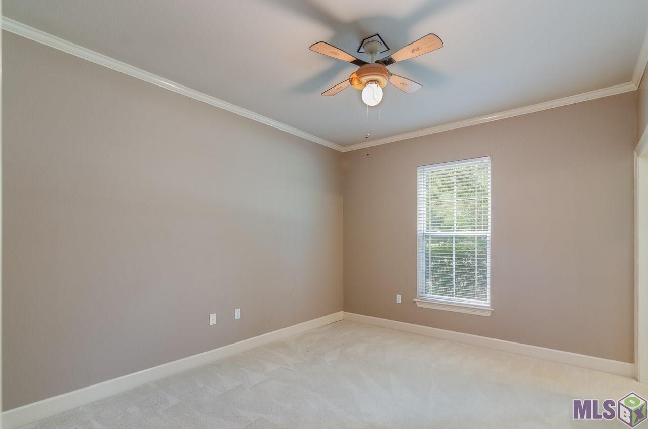 16151 Indigo Ridge Avenue Baton Rouge, LA 70817 - Photo 15 of 26 Bedroom 4