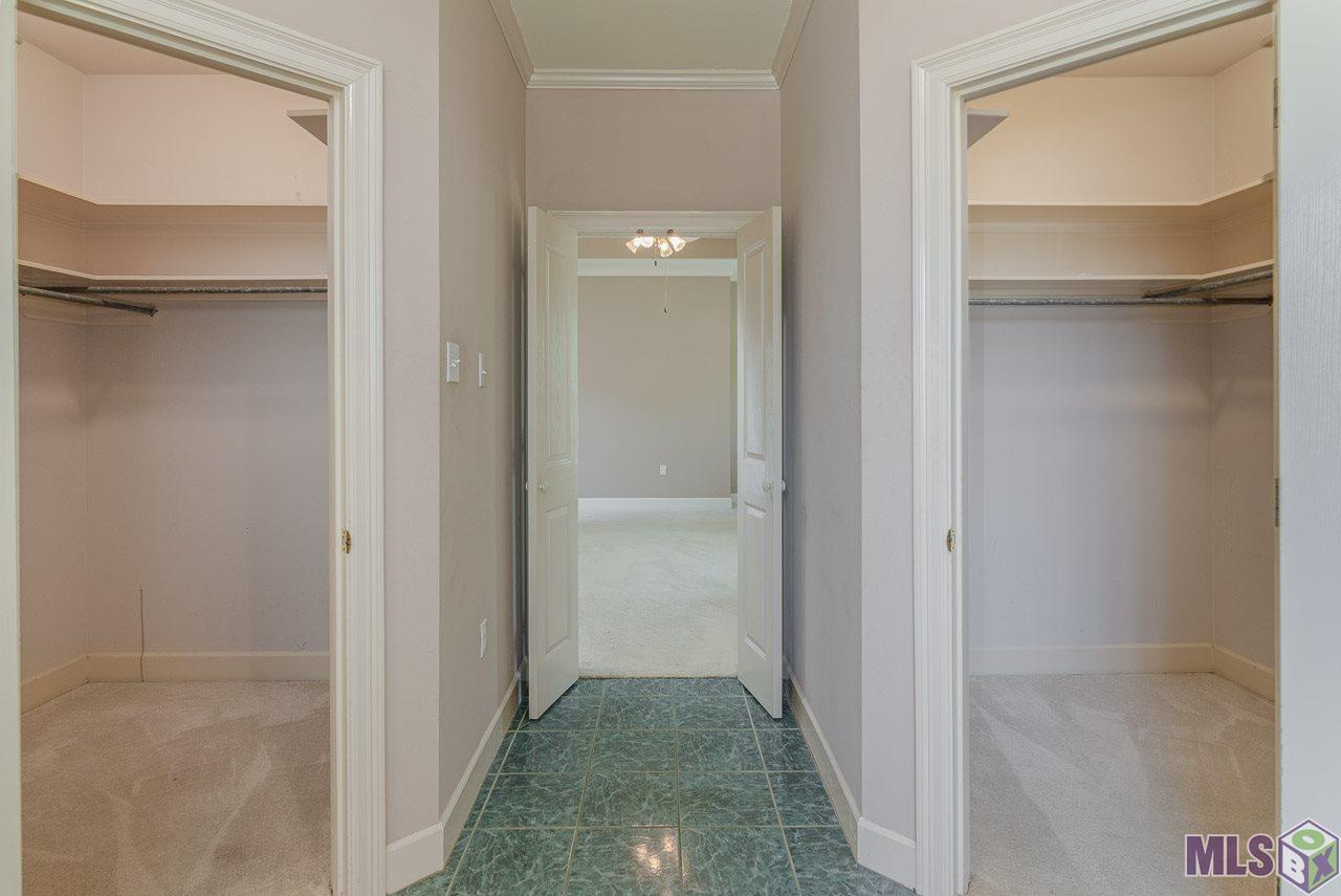 16151 Indigo Ridge Avenue Baton Rouge, LA 70817 - Photo 10 of 26 Two Walk-In Closets