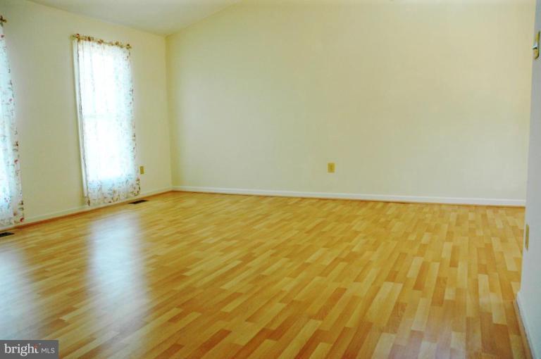 9575 Kings Grant Road Laurel, MD 20723 - Photo 19 of 24 You can have a huge gathering in this space!