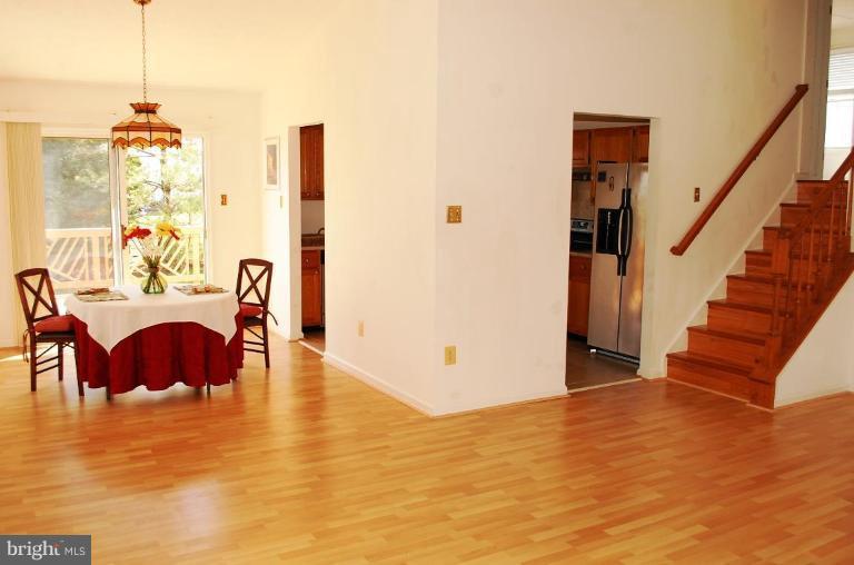 9575 Kings Grant Road Laurel, MD 20723 - Photo 24 of 24 Fabulous circulating floor plan is great!