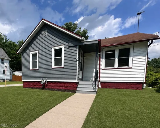 $115,000 | 511 Woodland Avenue, Elyria, OH 44035