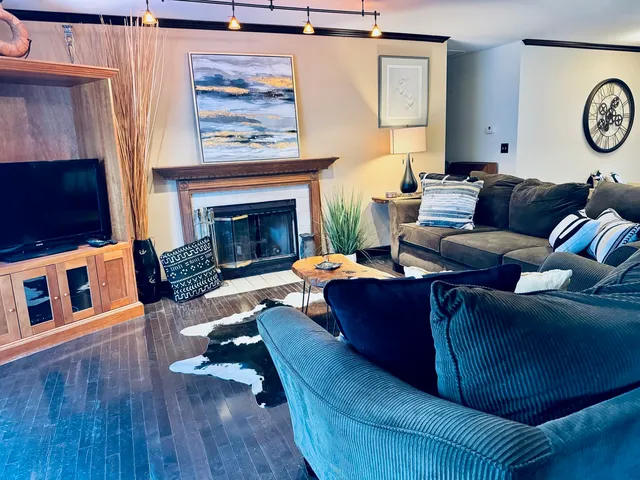 $299,000 | 508 Haines Boulevard, Champaign, IL 61820