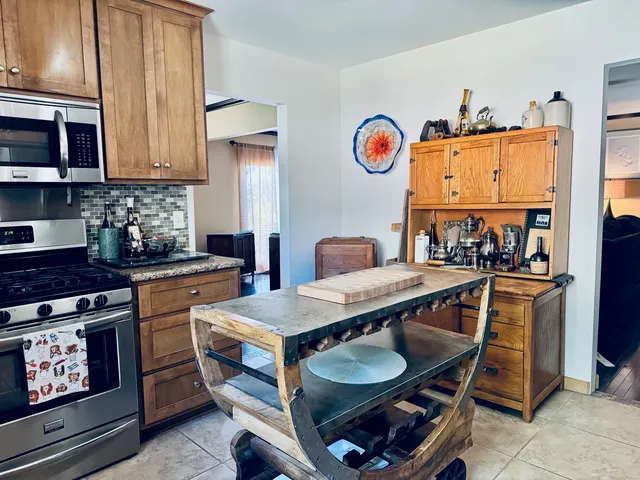 $299,000 | 508 Haines Boulevard, Champaign, IL 61820