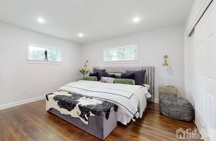 243 Old Tote Road Mountainside, NJ 07092 - Photo 18 of 42 a bedroom with bed and window