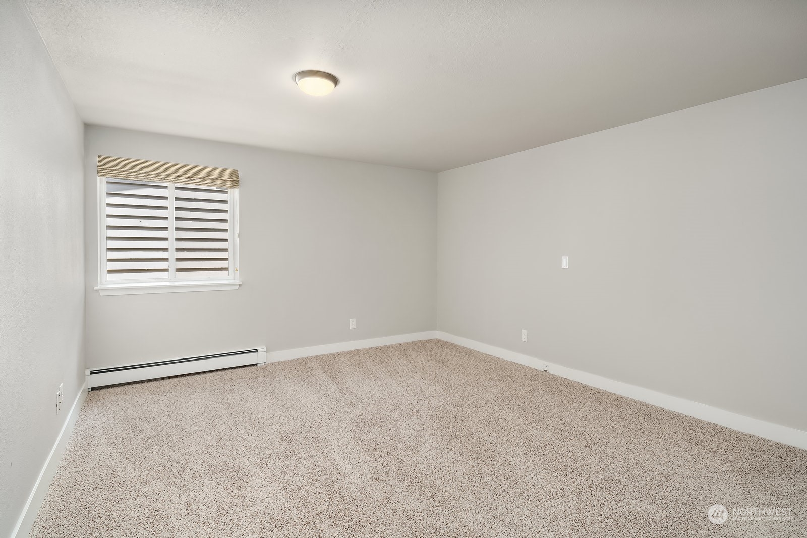 6523 Southeast 4th Place Renton, WA 98059 - Photo 27 of 36
