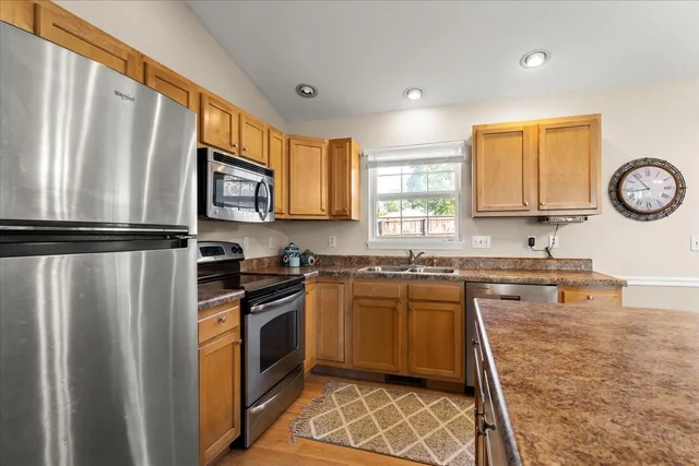 $249,900 | 2712 Milford Drive, Urbana, IL 61802