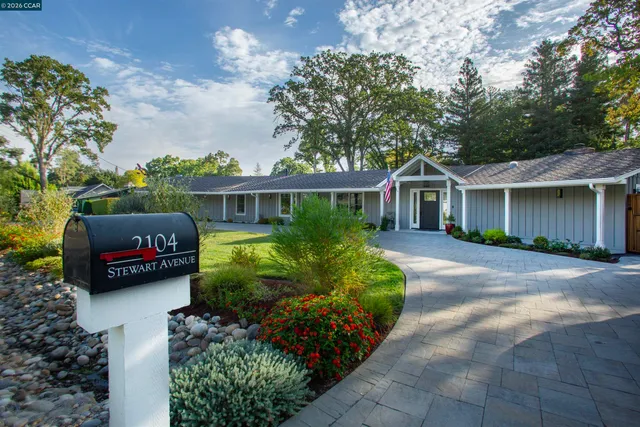 $2,999,000 | 2104 Stewart Avenue, Walnut Creek, CA 94596