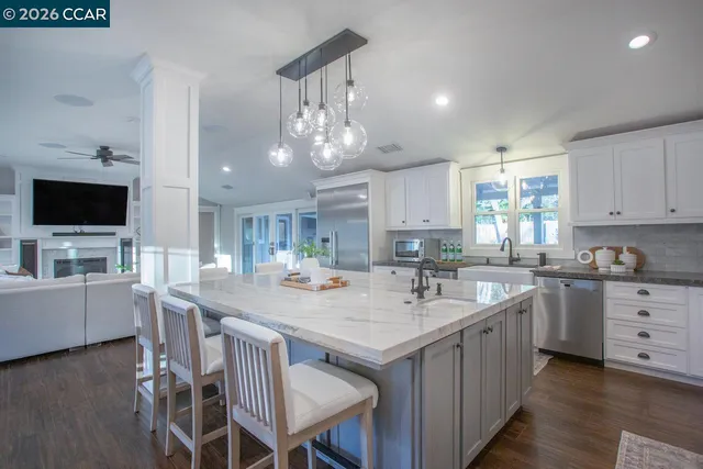 $2,999,000 | 2104 Stewart Avenue, Walnut Creek, CA 94596