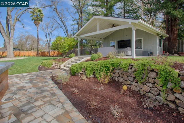 $2,999,000 | 2104 Stewart Avenue, Walnut Creek, CA 94596