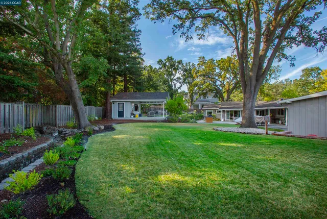 $2,999,000 | 2104 Stewart Avenue, Walnut Creek, CA 94596