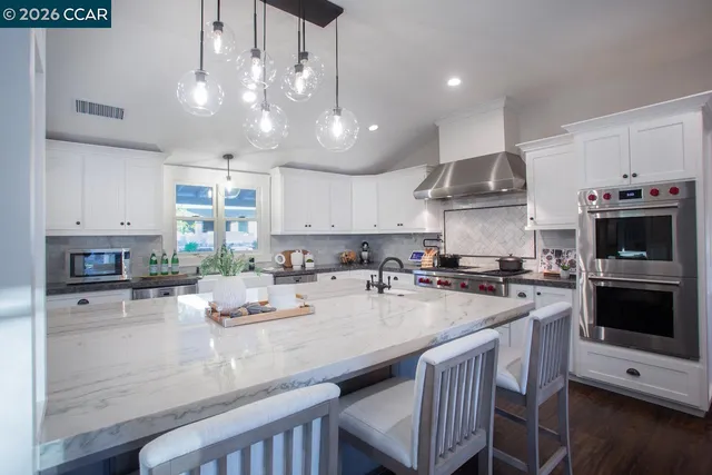 $2,999,000 | 2104 Stewart Avenue, Walnut Creek, CA 94596