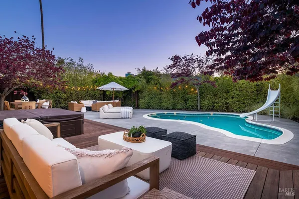 $1,895,000 | 114 Golden Hind Passage, Corte Madera, CA 94925