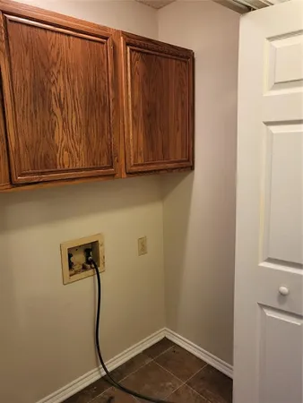 a view of utility room