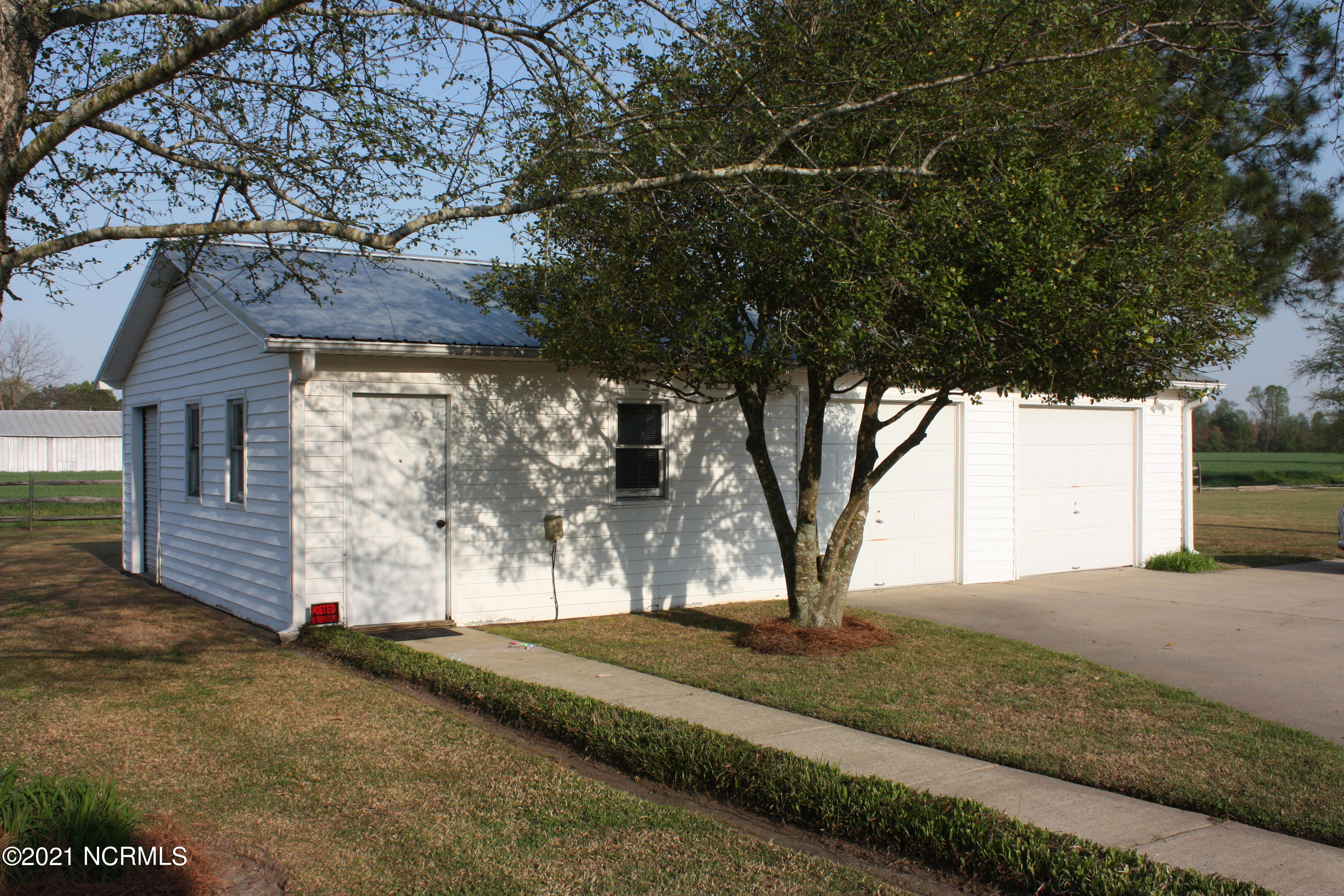 6177 Stantonsburg Road Farmville, NC 27828 - Photo 35 of 39 IMG_8402
