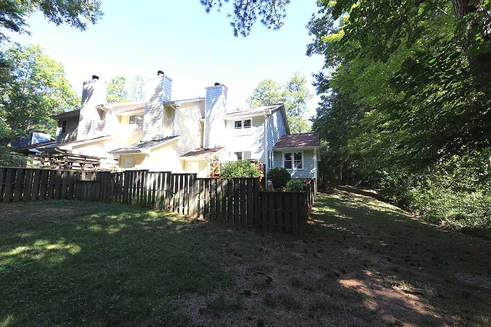 1506 Edgeside Court Raleigh, NC 27609 - Photo 20 of 23 Exterior Back