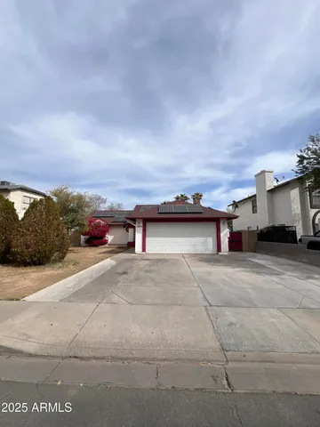 $338,000 | 2533 North 88th Lane, Phoenix, AZ 85037