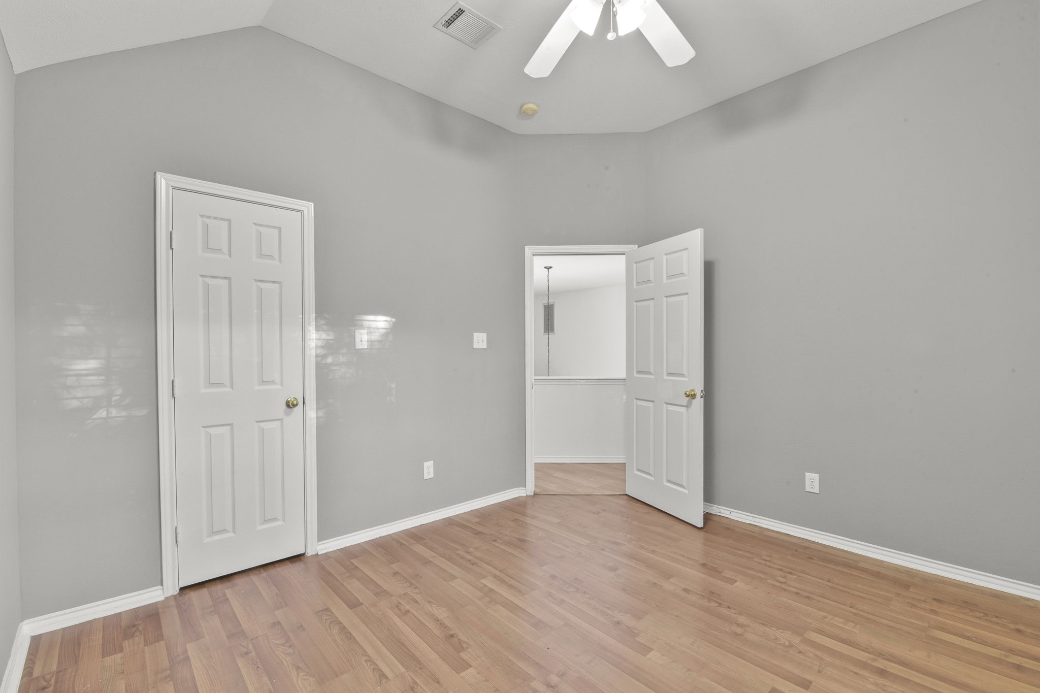 8550 Waiting Spring Circle Houston, TX 77095 - Photo 31 of 32 wooden floor in an empty room