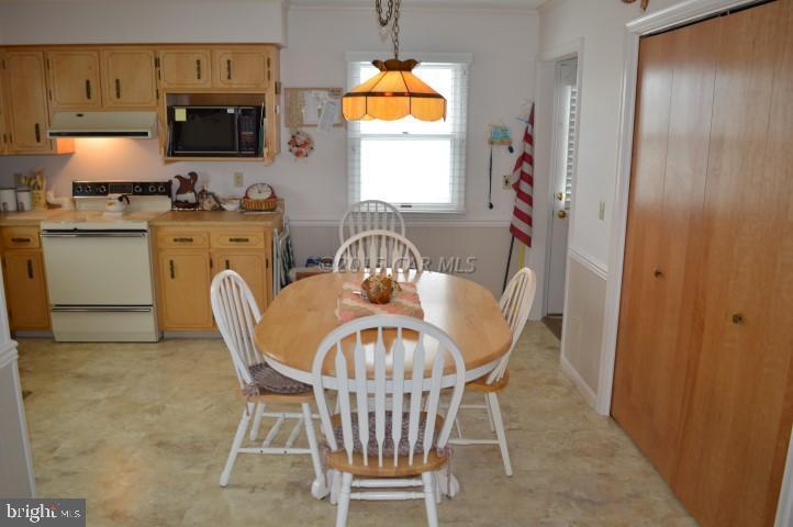 13807 Sailing Road Ocean City, MD 21842 - Photo 3 of 13 Gallery Image 3