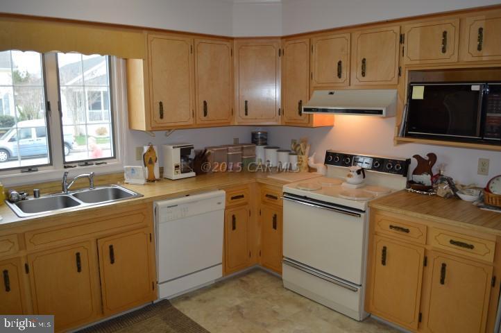 13807 Sailing Road Ocean City, MD 21842 - Photo 4 of 13 Gallery Image 4