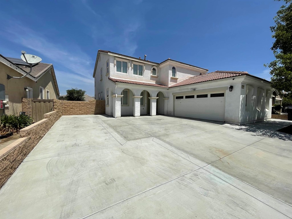 4310 Pine White Road Hemet, CA 92545 - Photo 1 of 1
