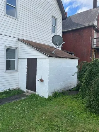 $1,100 | 514 Pittsburgh Street, Scottdale, PA 15683