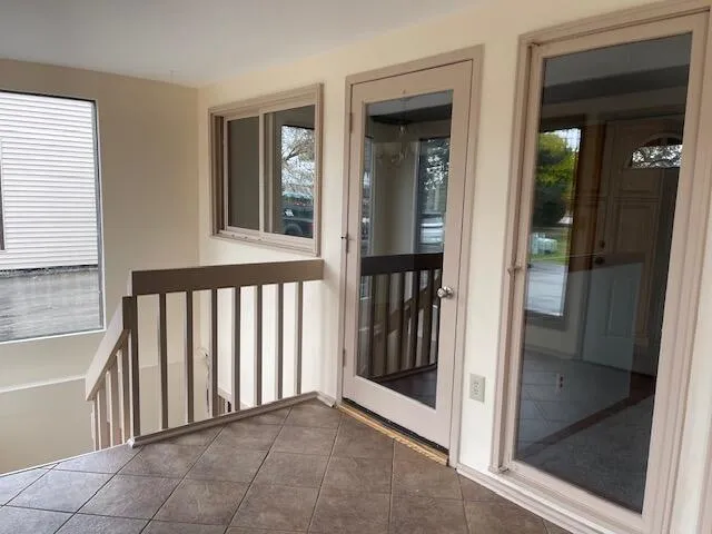 $249,999 | 208 East Drexel Avenue, Oak Creek, WI 53154