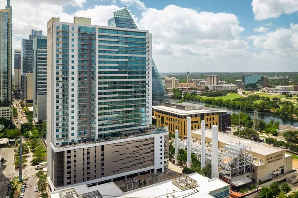 $2,950 | 222 West Avenue, Unit 1406, Austin, TX 78701