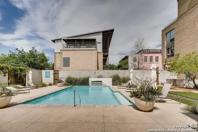 a house view with a outdoor space