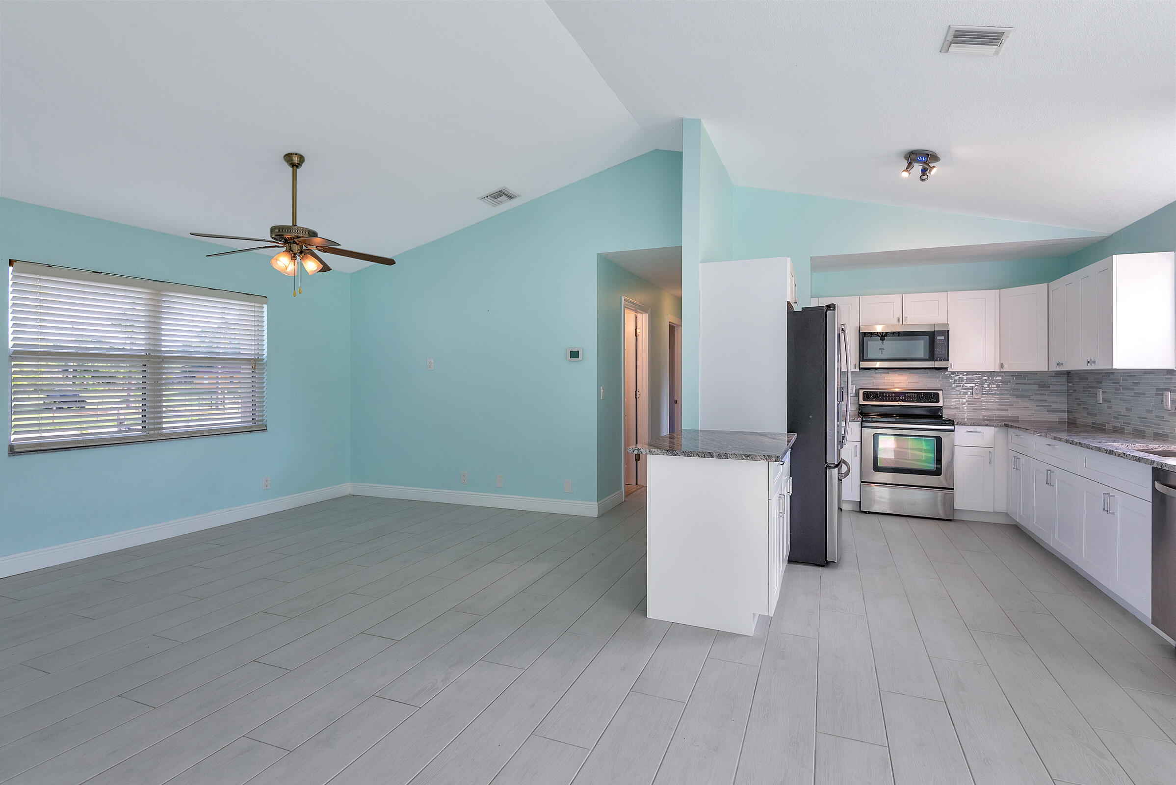 14312 86th Road North The Acreage, FL 33470 - Photo 14 of 39 14312 - 018