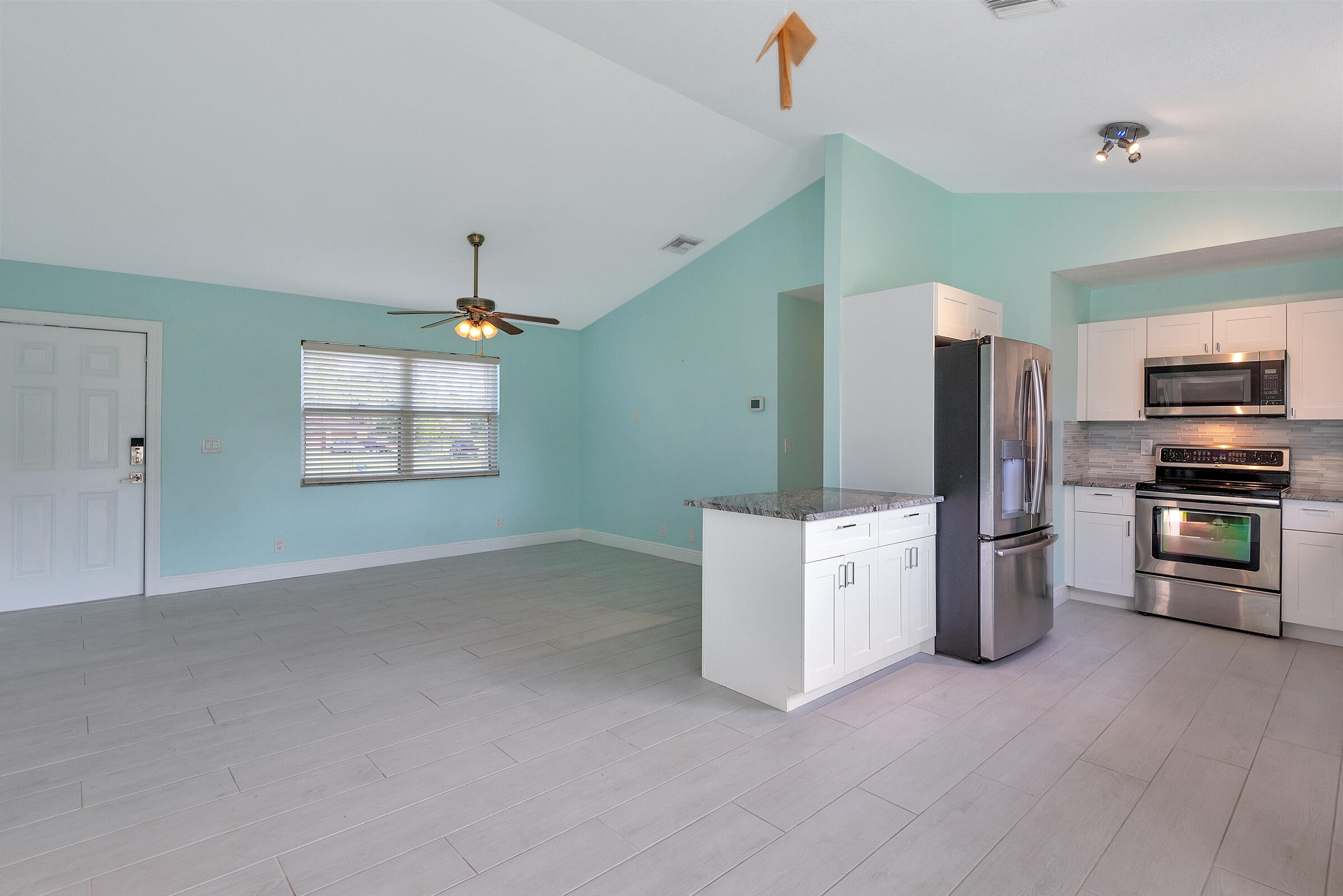 14312 86th Road North The Acreage, FL 33470 - Photo 15 of 39 14312 - 019