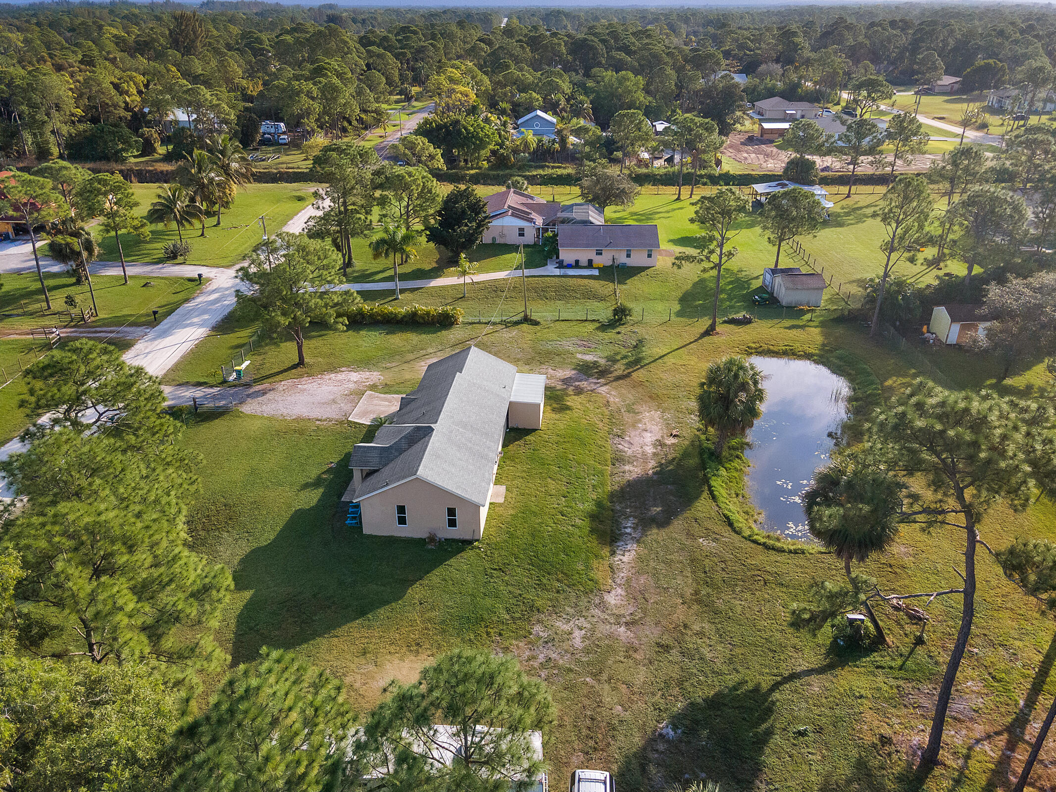 14312 86th Road North The Acreage, FL 33470 - Photo 5 of 39 14312 - 004