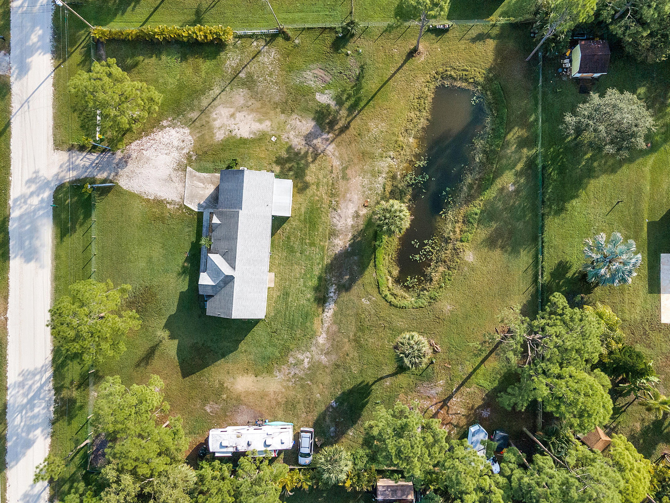 14312 86th Road North The Acreage, FL 33470 - Photo 6 of 39 14312 - 005