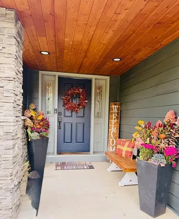 $545,000 | 7832 18th Street North, St. Paul, MN 55128