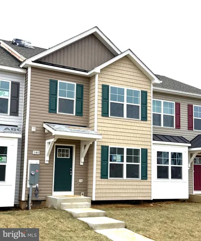 $261,500 | 140 Olga Drive, Martinsburg, WV 25403