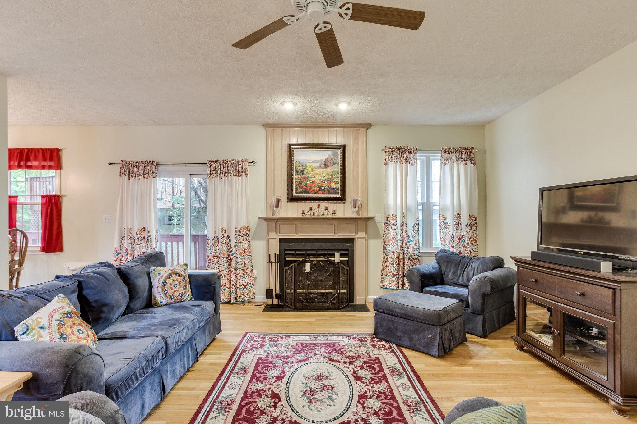 8306 Pleasant Chase Road Jessup, MD 20794 - Photo 9 of 37