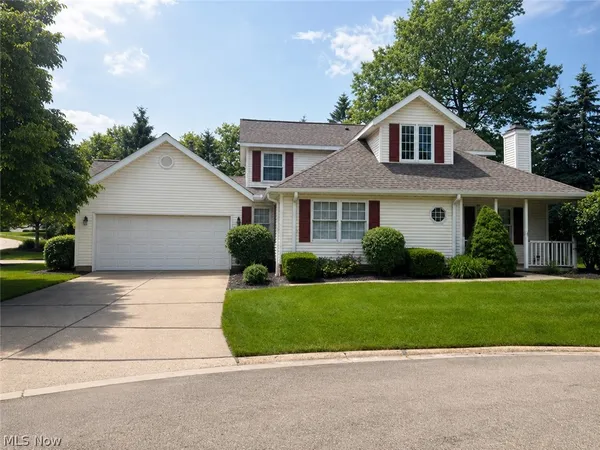 $289,900 | 240 Steeple Chase Drive, Wickliffe, OH 44092