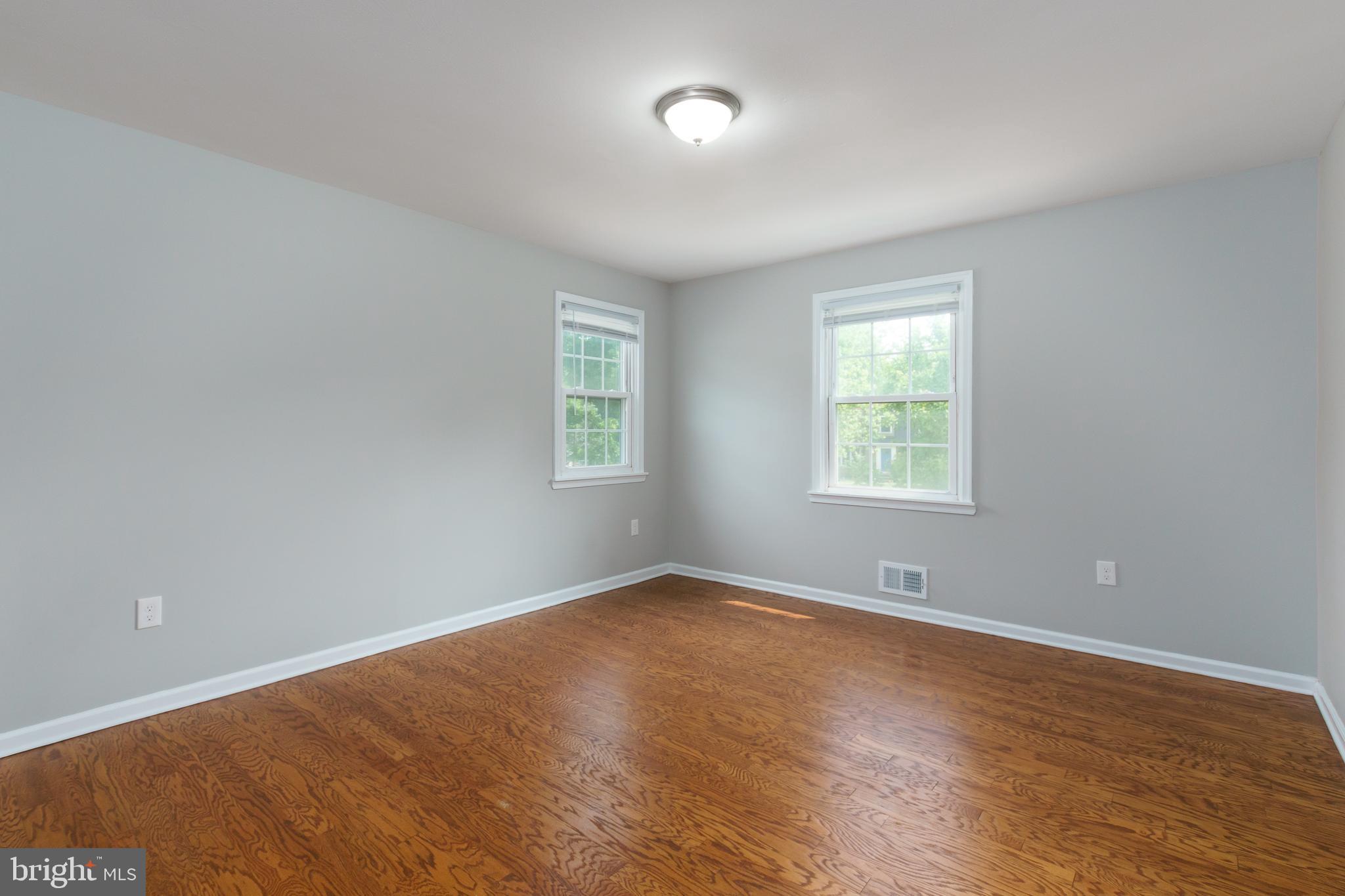 5 Sandy Lane Ewing, NJ 08628 - Photo 23 of 37 Primary bedroom