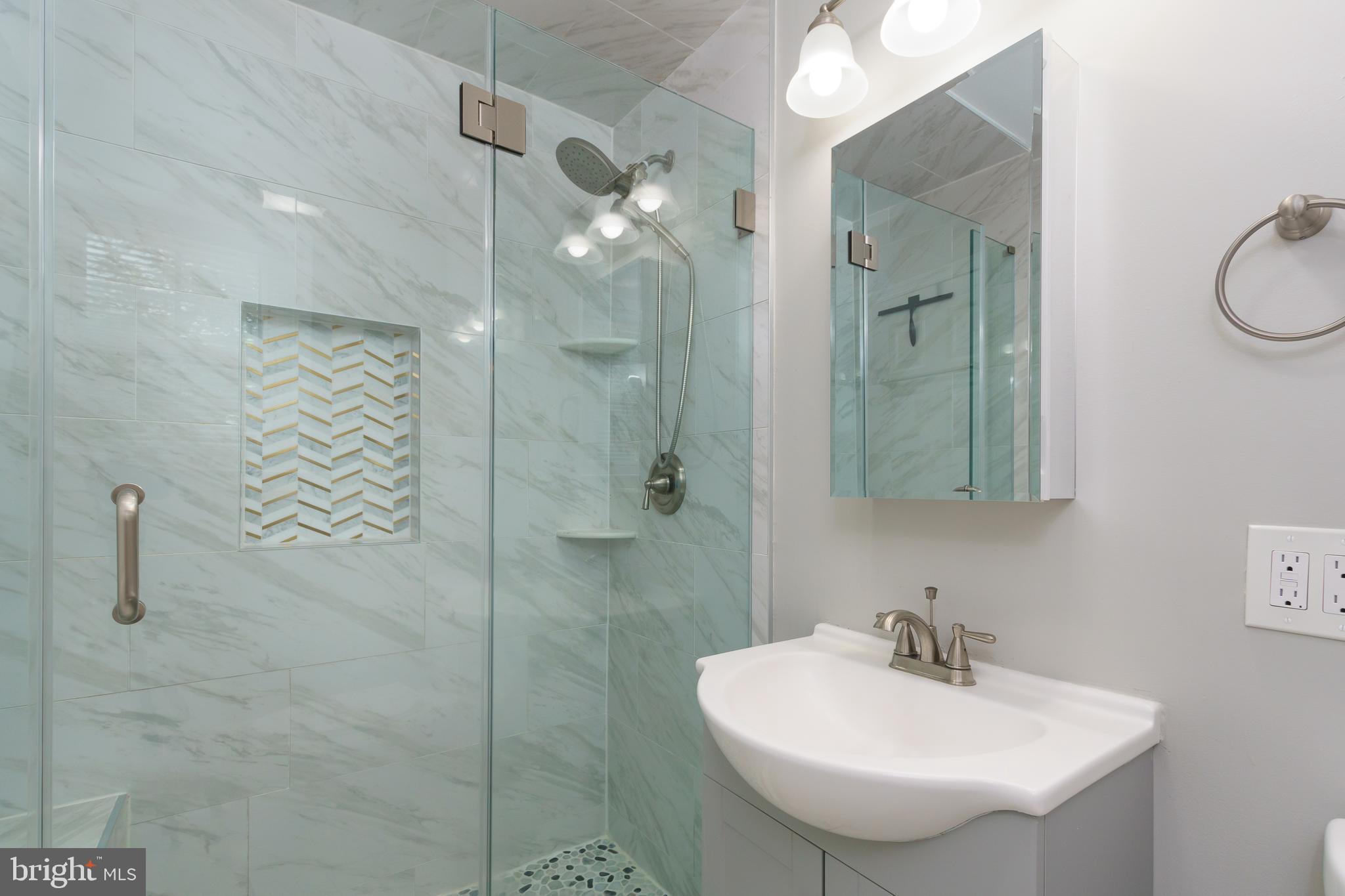 5 Sandy Lane Ewing, NJ 08628 - Photo 24 of 37 Primary bath