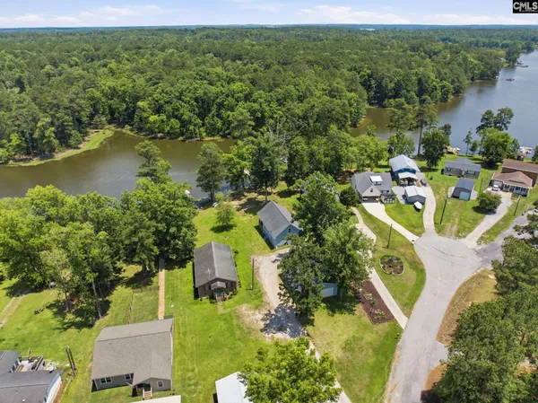 $649,900 | 347 Bedford Way, Prosperity, SC 29127