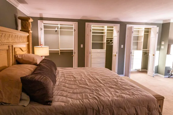 $1,100,000 | 564 Lake Drive, Coldwater, MI 49036