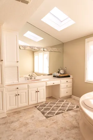 $1,100,000 | 564 Lake Drive, Coldwater, MI 49036