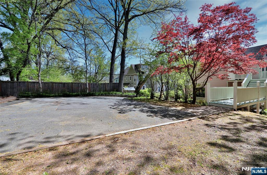 44 Christopher Street, Unit 2 Montclair, NJ 07042 - Photo 44 of 45
