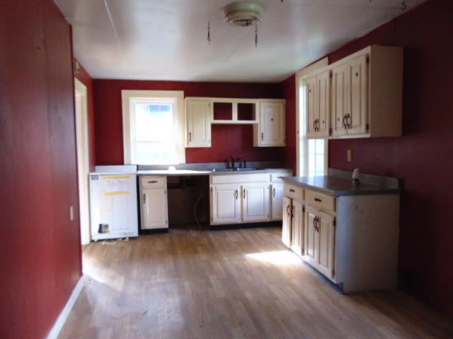 464 Co Rte 44/8 Cowen, WV 26206 - Photo 5 of 11 Gallery Image 5
