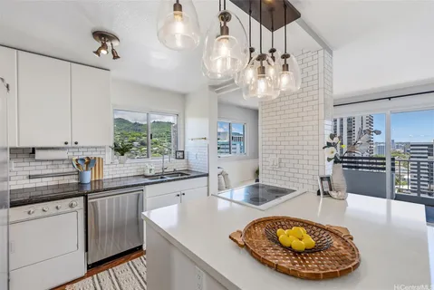 $545,000 | 1111 Wilder Avenue, Unit 18A, Honolulu, HI 96822