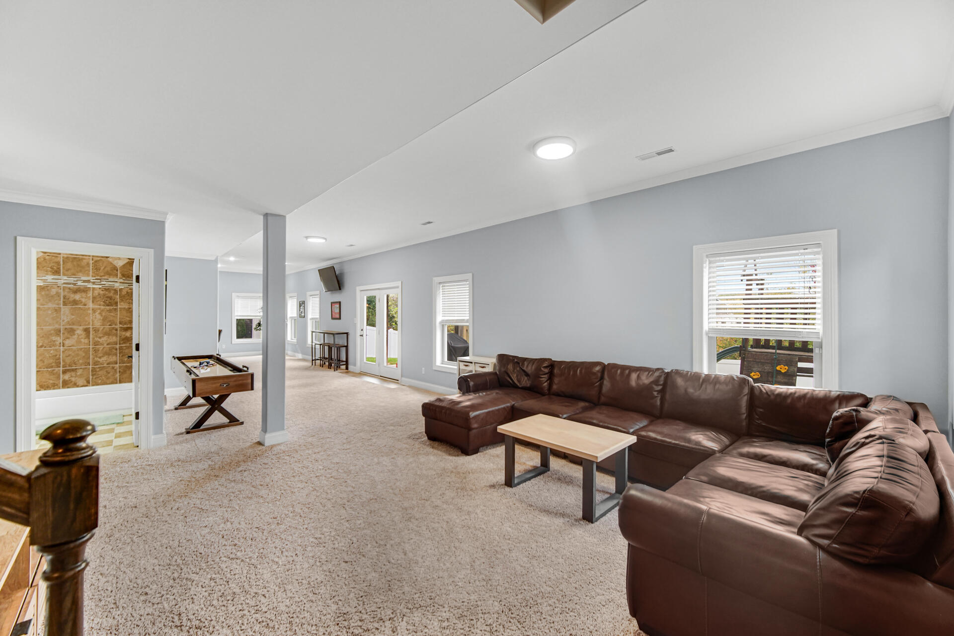 12566 Massachusetts Street Crown Point, IN 46307 - Photo 19 of 30 a living room with furniture and a window